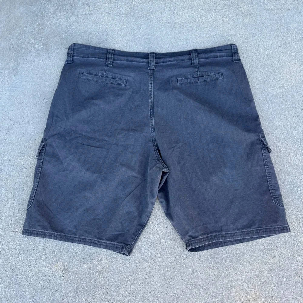 Wrangler Mens Relaxed Fit Cargo Shorts Dark Gray Ripstop Cotton Blend Size 40